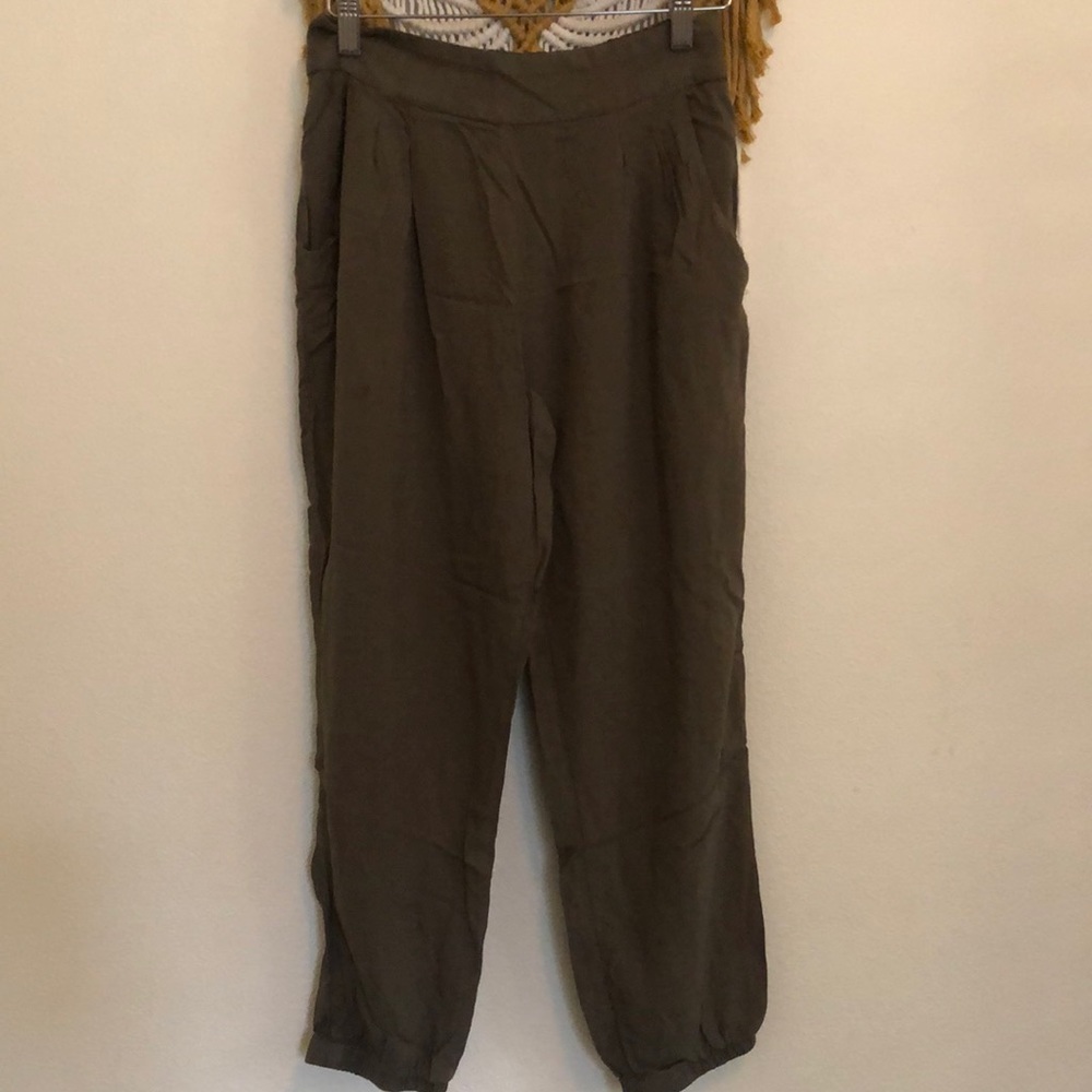 Navy green joggers